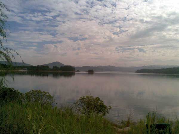 云湖湖景1